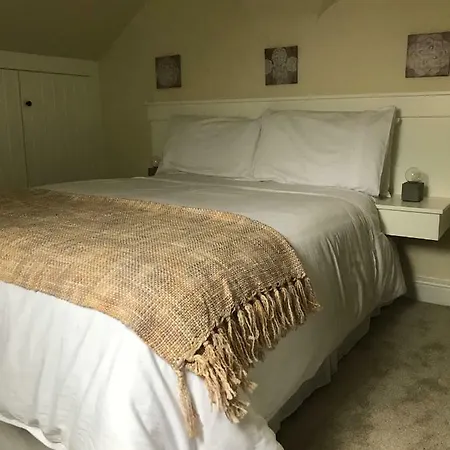 Гостевой дом Gabby Hill House *