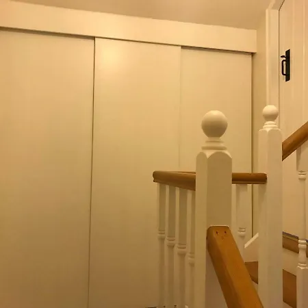 Гостевой дом Gabby Hill House *